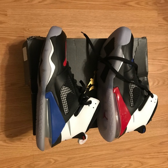 Jordan Mars 270 - brand new in box SIZE 11 Authenticated - Picture 4 of 7